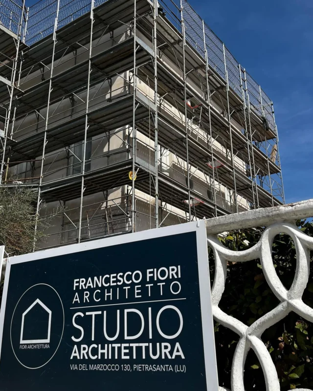 Hotel Villa Flores 
.
.
.
#ristrutturazioneedilizia 
#renovationproject #architecture #landscape
#hotel#coomingsoon #project #MarinadiPietrasanta #Fiumetto #Pietrasanta #Versilia
#picoftheday #FrancescoFioriArchitetto #FrancescoFioriArchitettura #StudioFioriArchitettura